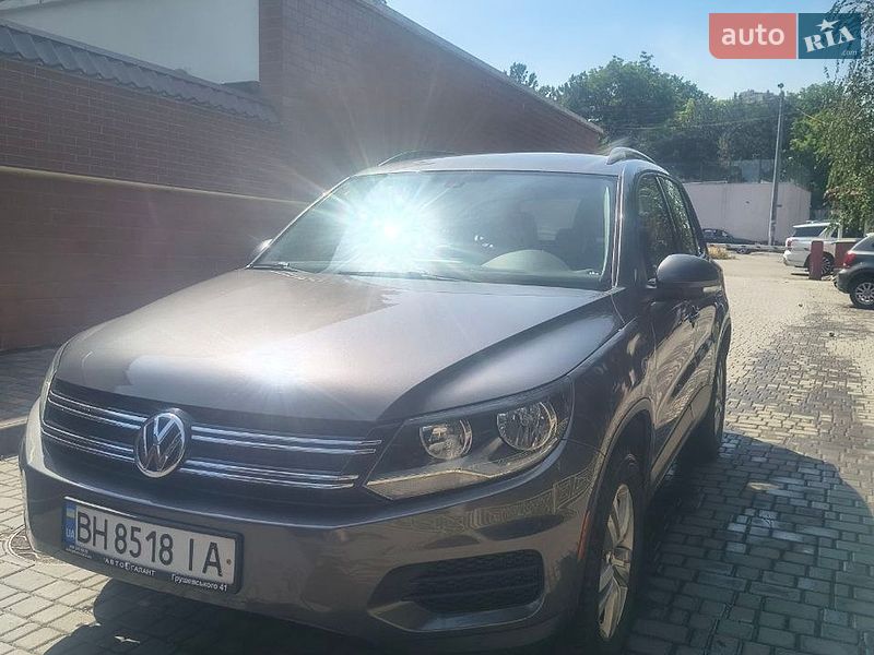 Внедорожник / Кроссовер Volkswagen Tiguan 2015 в Одессе Внедорожник / Кроссовер Volkswagen Tiguan 2015 в Одессе