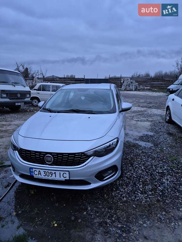 Седан Fiat Tipo 2020 в Черкассах