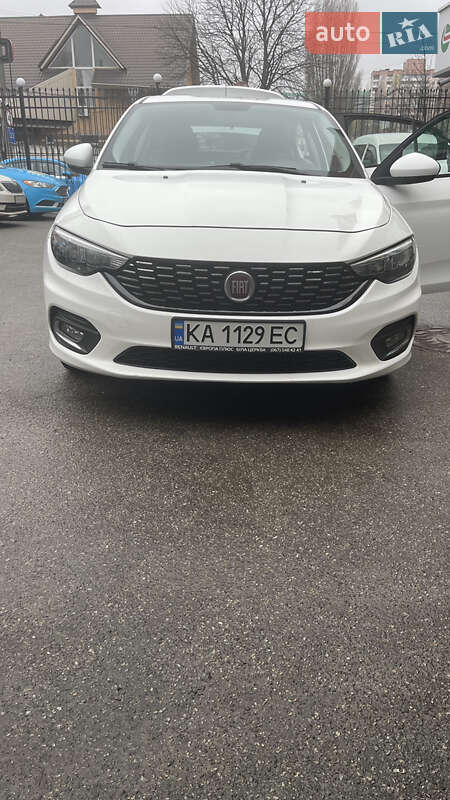Седан Fiat Tipo 2019 в Киеве