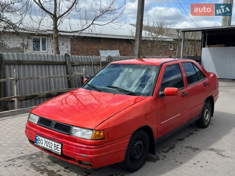 Седан SEAT Toledo 1992 в Иваничах
