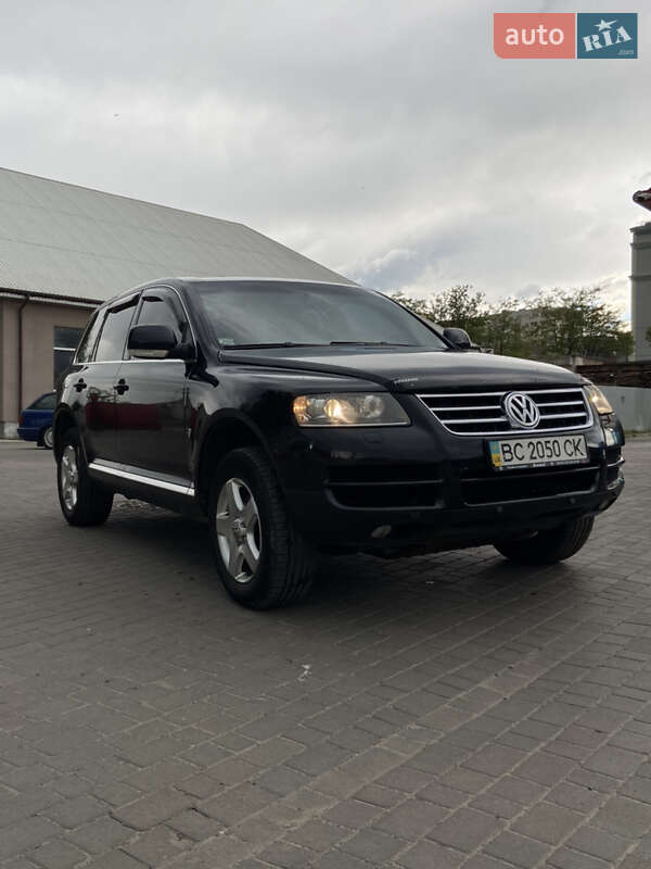 Позашляховик / Кросовер Volkswagen Touareg 2006 в Львові