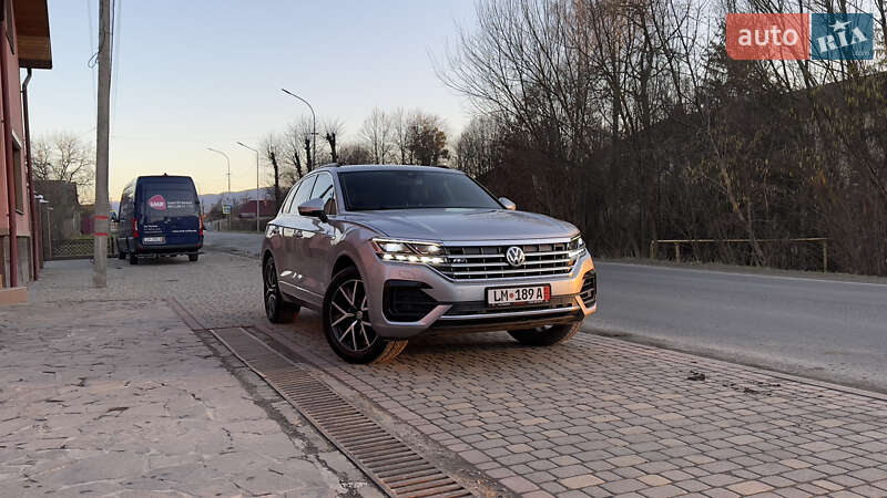 Внедорожник / Кроссовер Volkswagen Touareg 2018 в Сваляве Внедорожник / Кроссовер Volkswagen Touareg 2018 в Сваляве