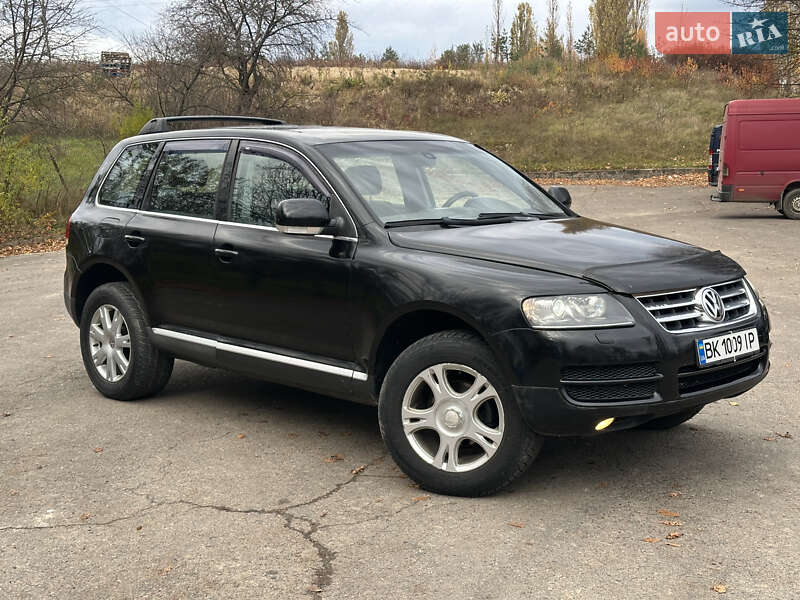 Внедорожник / Кроссовер Volkswagen Touareg 2006 в Ровно Внедорожник / Кроссовер Volkswagen Touareg 2006 в Ровно