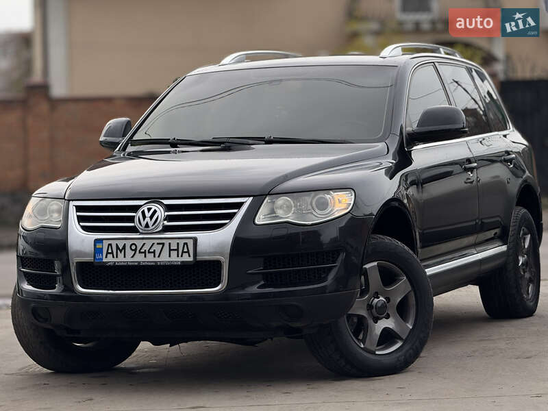 Внедорожник / Кроссовер Volkswagen Touareg 2007 в Бердичеве