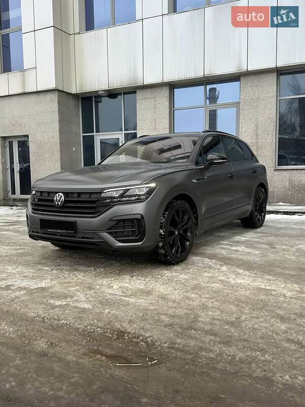 Внедорожник / Кроссовер Volkswagen Touareg 2023 в Киеве