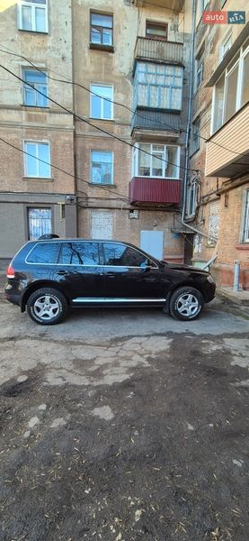 Внедорожник / Кроссовер Volkswagen Touareg 2006 в Кривом Роге Внедорожник / Кроссовер Volkswagen Touareg 2006 в Кривом Роге