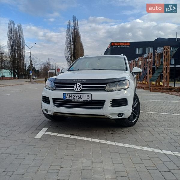 Внедорожник / Кроссовер Volkswagen Touareg 2012 в Житомире Внедорожник / Кроссовер Volkswagen Touareg 2012 в Житомире