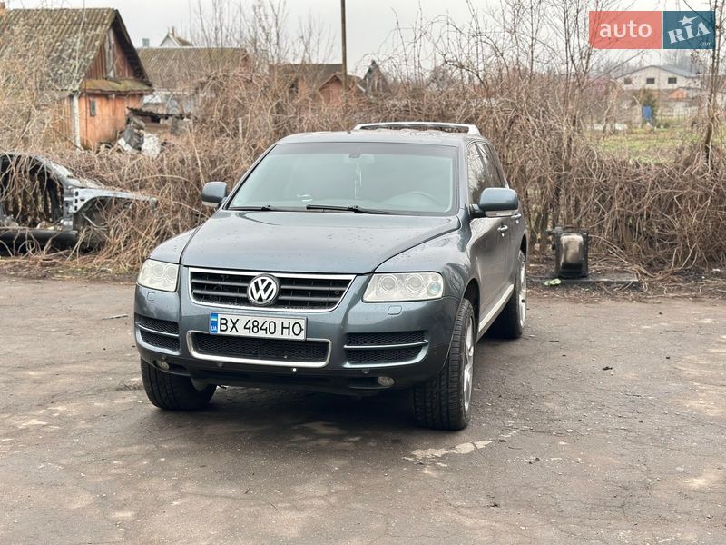 Внедорожник / Кроссовер Volkswagen Touareg 2004 в Любаре