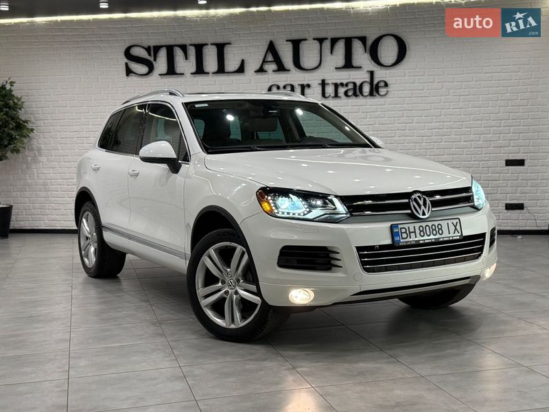 Позашляховик / Кросовер Volkswagen Touareg 2012 в Одесі