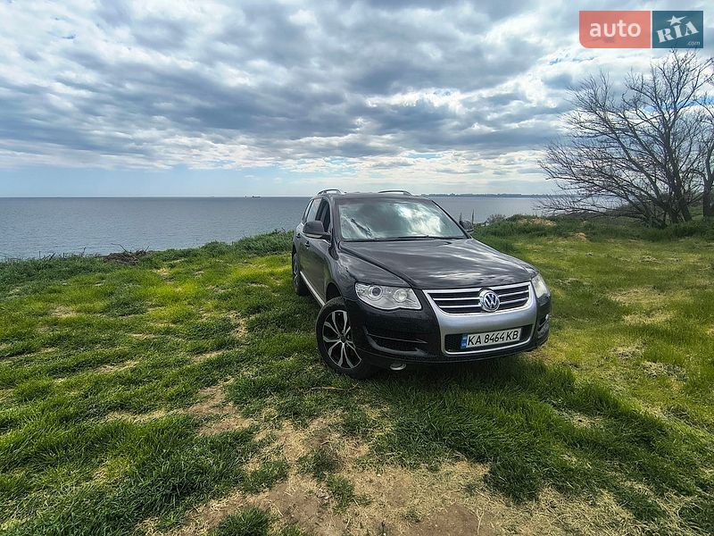 Позашляховик / Кросовер Volkswagen Touareg 2009 в Одесі