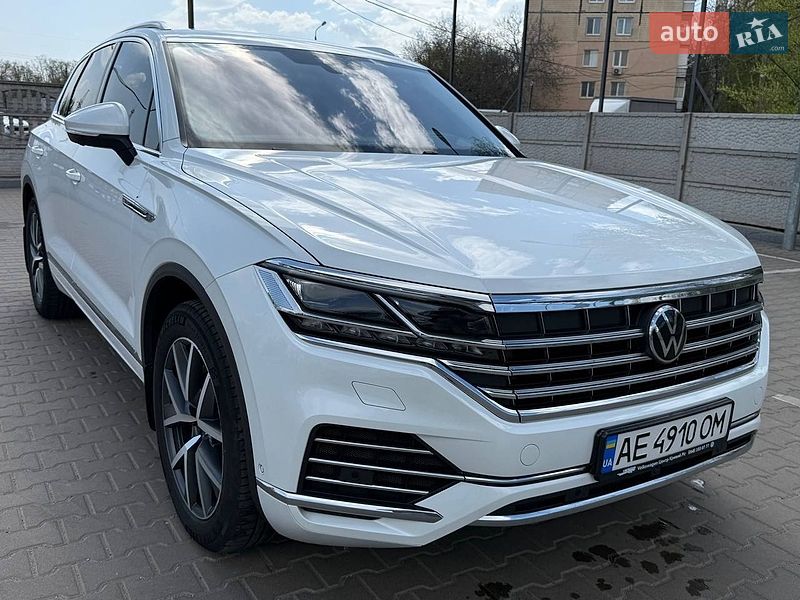 Внедорожник / Кроссовер Volkswagen Touareg 2020 в Кривом Роге