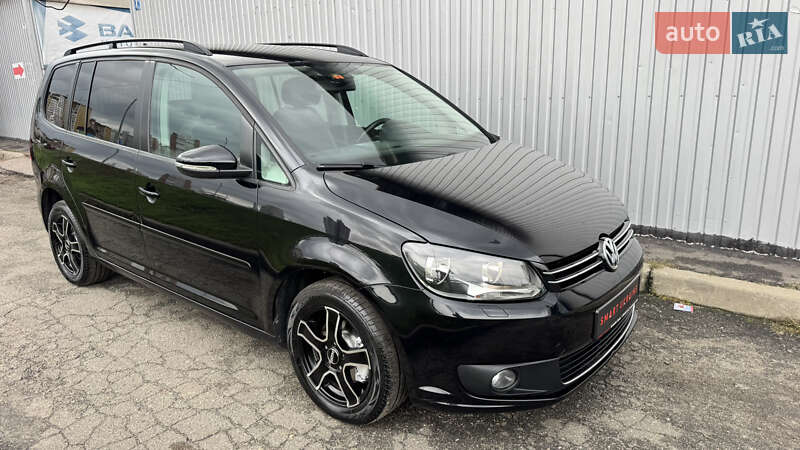 Минивэн Volkswagen Touran 2013 в Киеве
