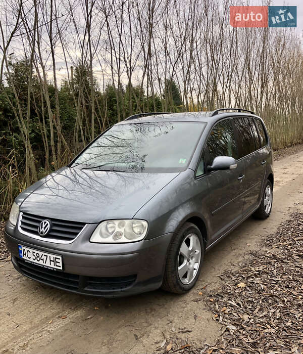 Мінівен Volkswagen Touran 2004 в Ковелі
