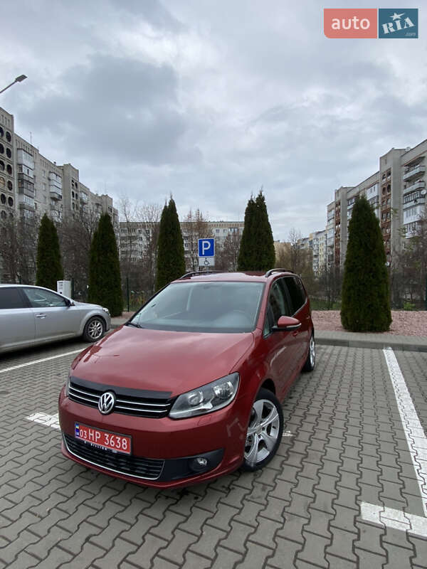 Минивэн Volkswagen Touran 2011 в Житомире
