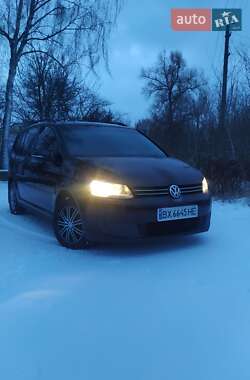 Минивэн Volkswagen Touran 2012 в Деражне