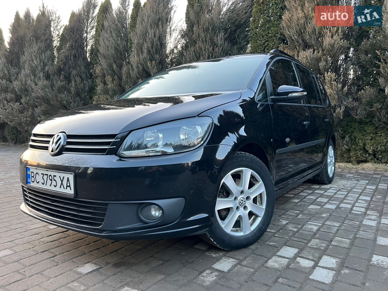 Минивэн Volkswagen Touran 2012 в Самборе Минивэн Volkswagen Touran 2012 в Самборе