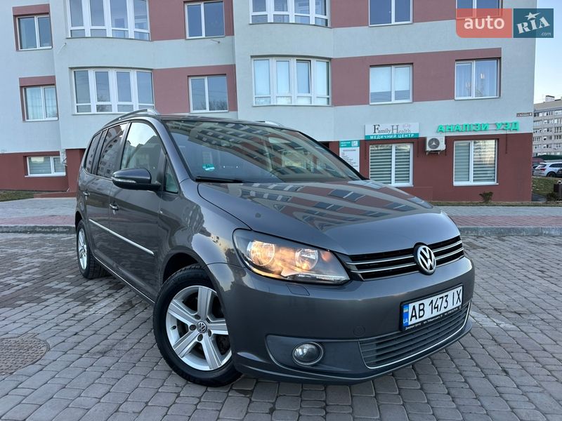 Минивэн Volkswagen Touran 2010 в Виннице