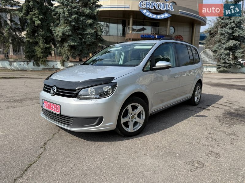 Минивэн Volkswagen Touran 2012 в Полтаве