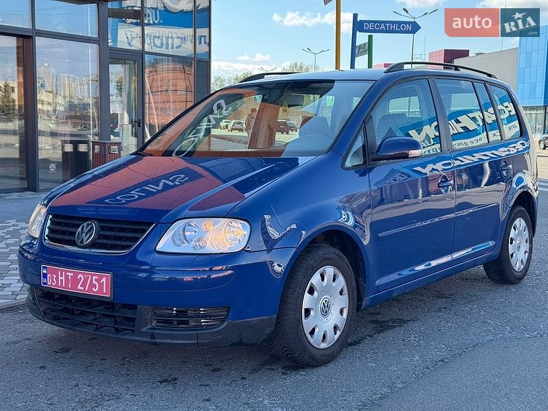 Мінівен Volkswagen Touran 2007 в Києві