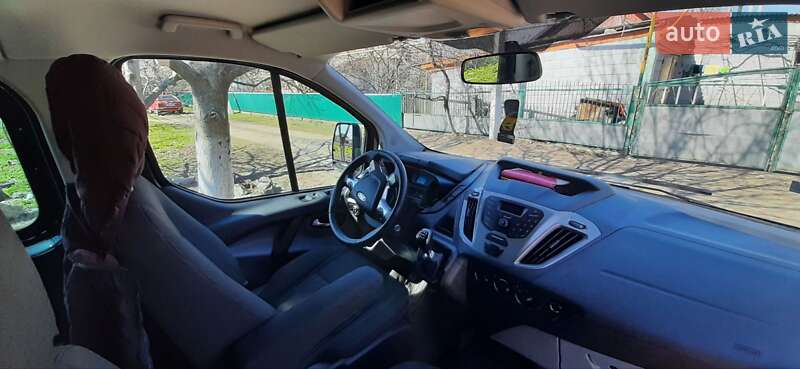 Минивэн Ford Tourneo Custom 2014 в Врадиевке