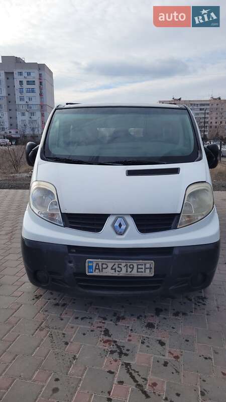 Минивэн Renault Trafic 2009 в Запорожье Минивэн Renault Trafic 2009 в Запорожье