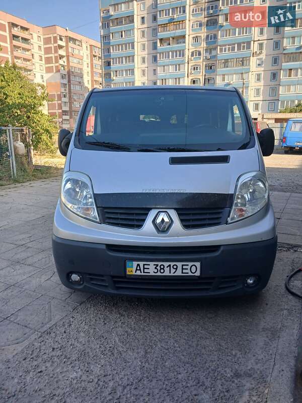 Минивэн Renault Trafic 2007 в Днепре