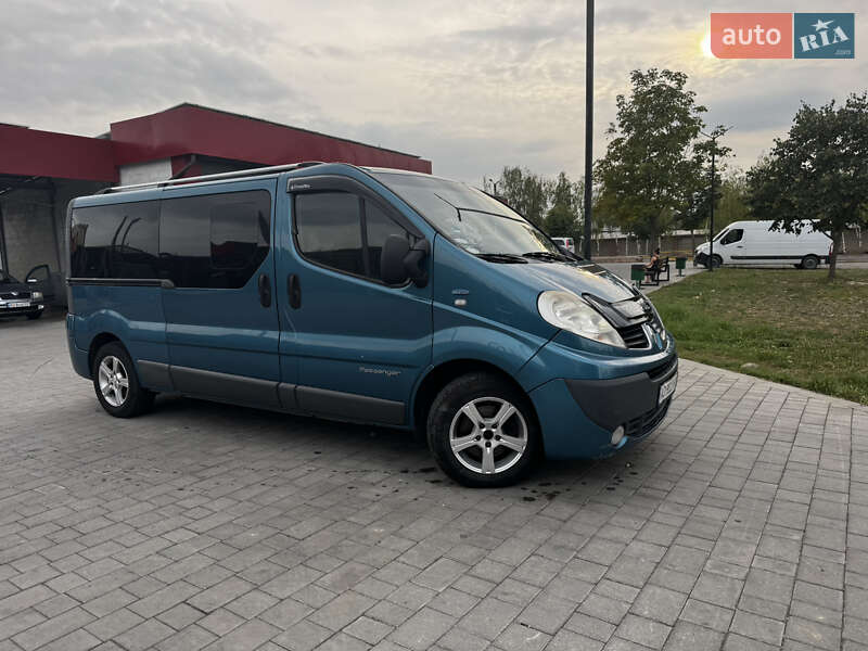 Минивэн Renault Trafic 2014 в Виноградове
