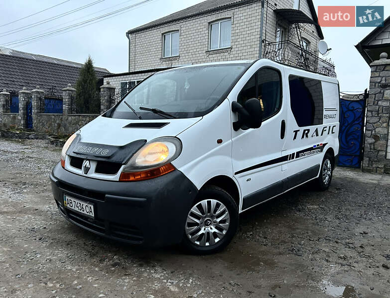 Минивэн Renault Trafic 2005 в Хмельнике