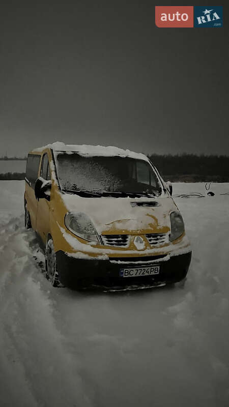 Минивэн Renault Trafic 2008 в Львове