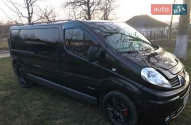 Вантажопасажирський фургон Renault Trafic 2012 в Красилові