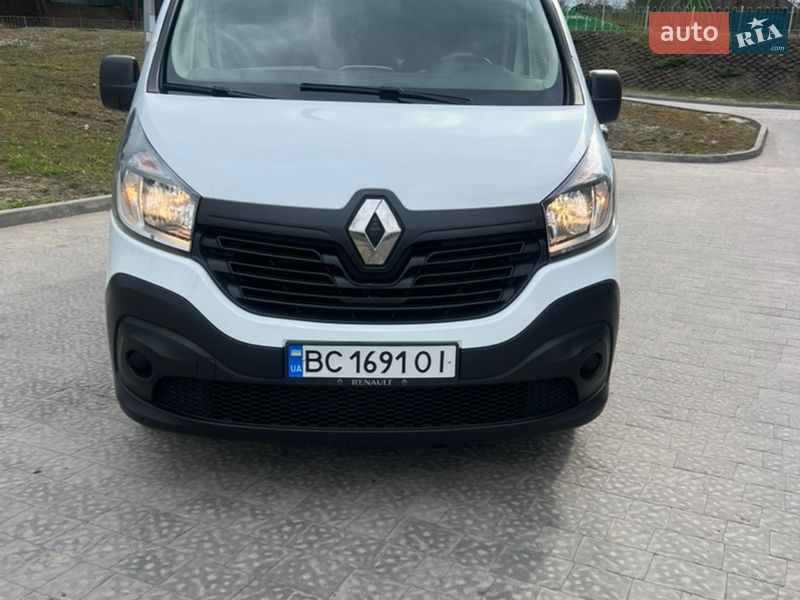 Мінівен Renault Trafic 2019 в Новояворівську
