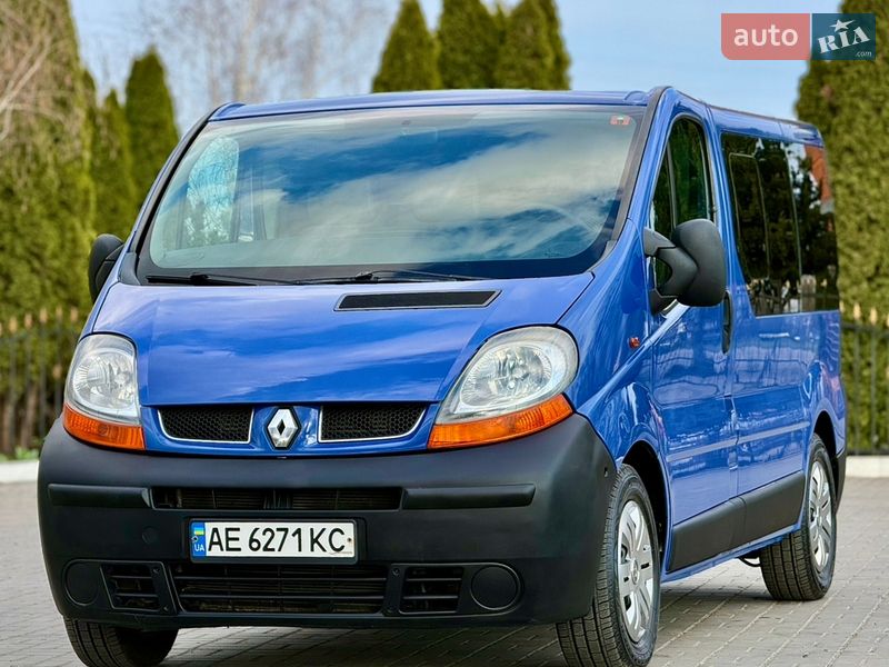 Минивэн Renault Trafic 2003 в Кропивницком