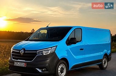 Грузовой фургон Renault Trafic 2022 в Киеве