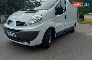 Вантажний фургон Renault Trafic 2014 в Рівному