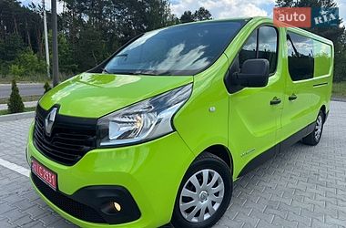 Грузопассажирский фургон Renault Trafic 2017 в Ковеле Грузопассажирский фургон Renault Trafic 2017 в Ковеле