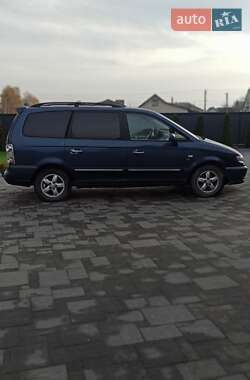 Минивэн Hyundai Trajet 2004 в Турийске
