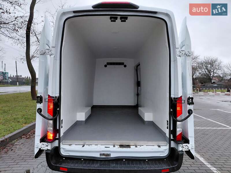 Грузовой фургон Ford Transit 2020 в Ивано-Франковске