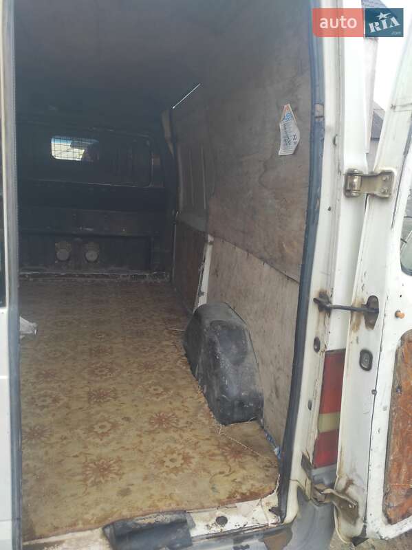 Грузовой фургон Ford Transit 2002 в Виноградове Грузовой фургон Ford Transit 2002 в Виноградове