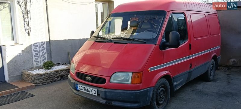 Грузовой фургон Ford Transit 1998 в Луцке
