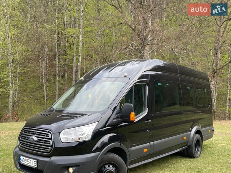Микроавтобус Ford Transit 2016 в Мукачево