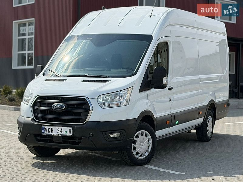 Вантажний фургон Ford Transit 2021 в Дубні