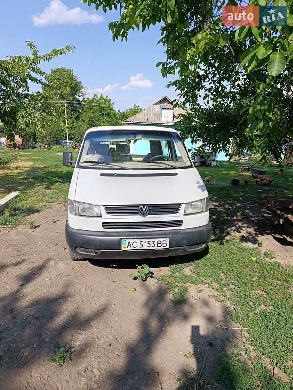 Минивэн Volkswagen Transporter 2001 в Гайвороне Минивэн Volkswagen Transporter 2001 в Гайвороне