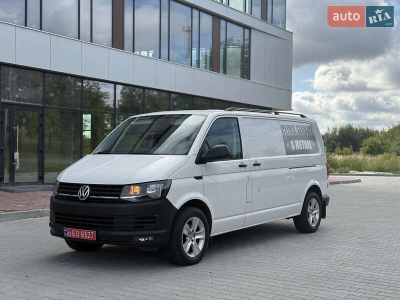 Грузовой фургон Volkswagen Transporter 2017 в Ровно