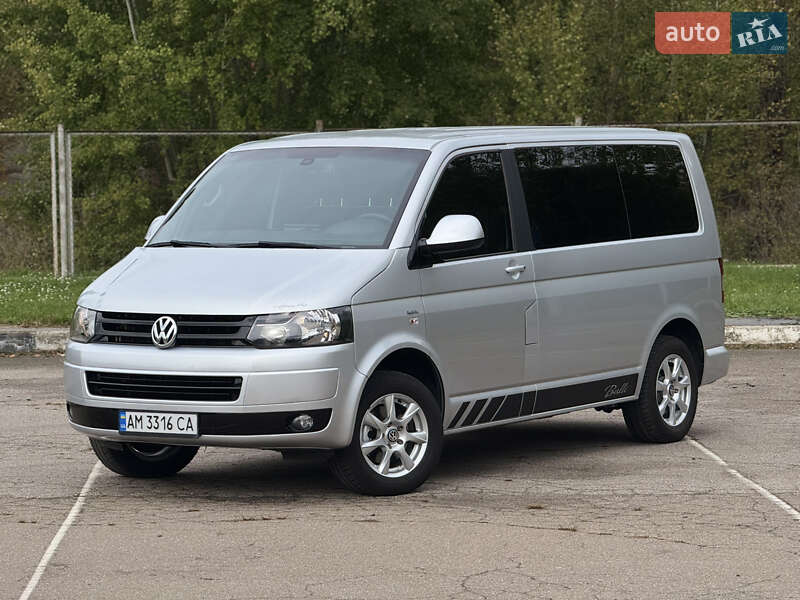 Мінівен Volkswagen Transporter 2014 в Бердичеві Мінівен Volkswagen Transporter 2014 в Бердичеві