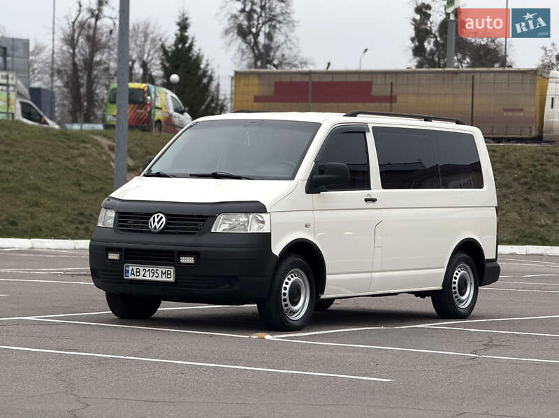 Минивэн Volkswagen Transporter 2008 в Виннице