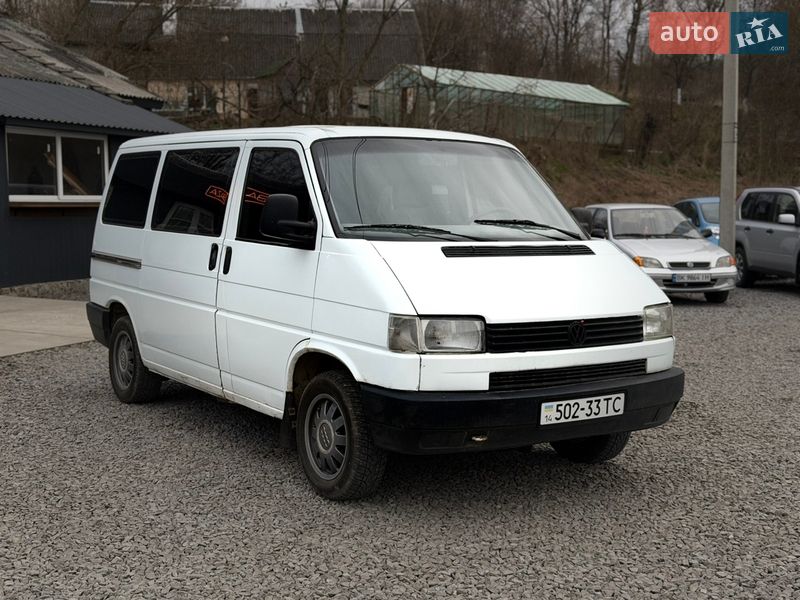 Минивэн Volkswagen Transporter 1995 в Ровно