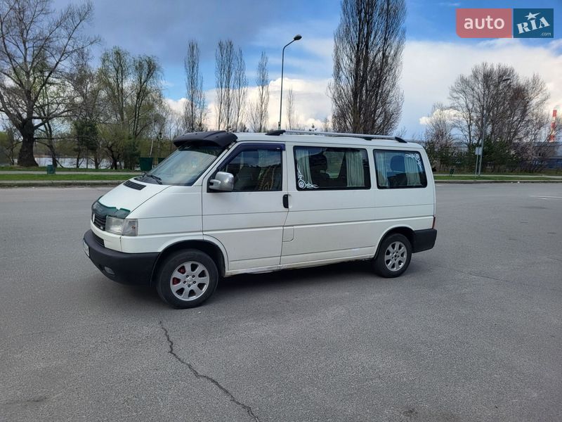 Мінівен Volkswagen Transporter 2003 в Києві