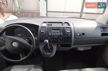 Грузопассажирский фургон Volkswagen Transporter 2008 в Черновцах