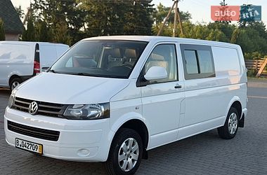 Грузопассажирский фургон Volkswagen Transporter 2012 в Староконстантинове