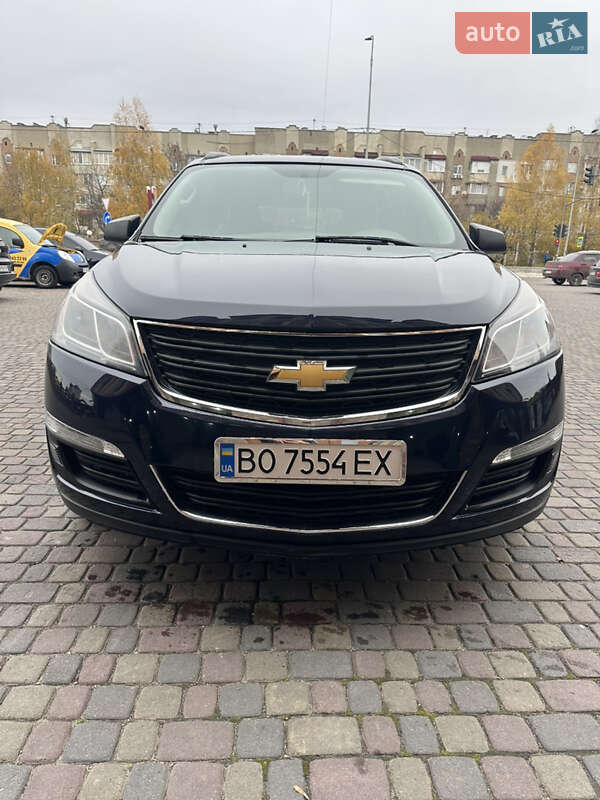 Внедорожник / Кроссовер Chevrolet Traverse 2016 в Тернополе Внедорожник / Кроссовер Chevrolet Traverse 2016 в Тернополе